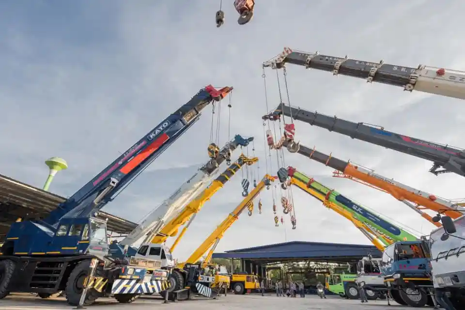 บริการเช่ารถเครน นราธิวาส